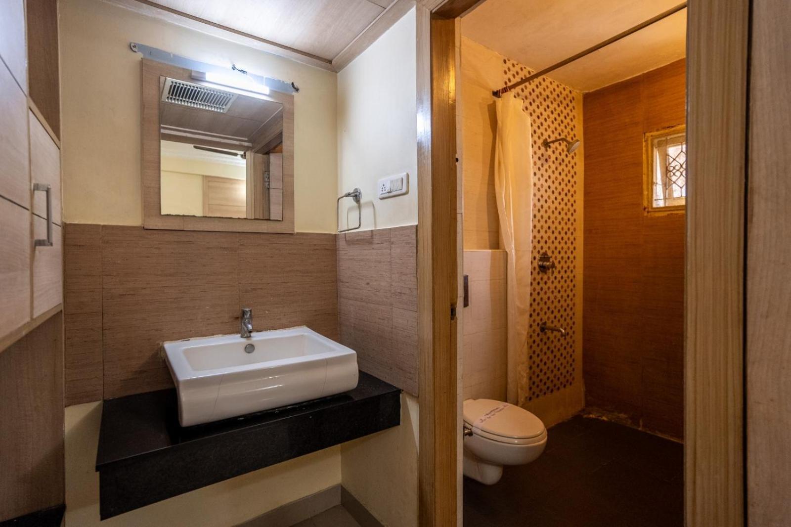 Sree Bharani 3* Tirunelveli